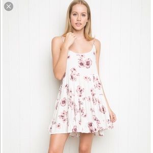 BRANDY MELVILLE mini sundress